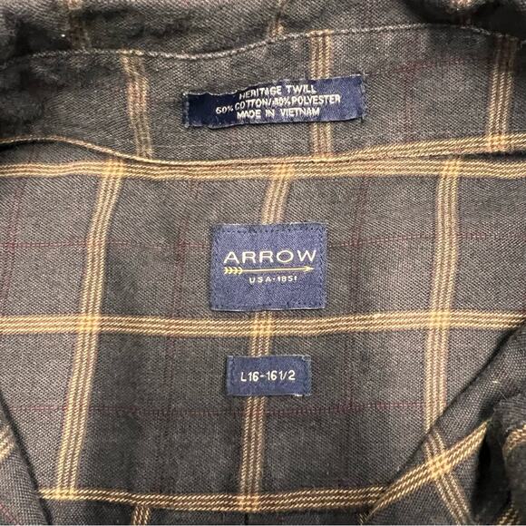 Arrow Men’s long sleeve button down shirt. Brown and tan. Size 16-16 1/2. large - Picture 3 of 10